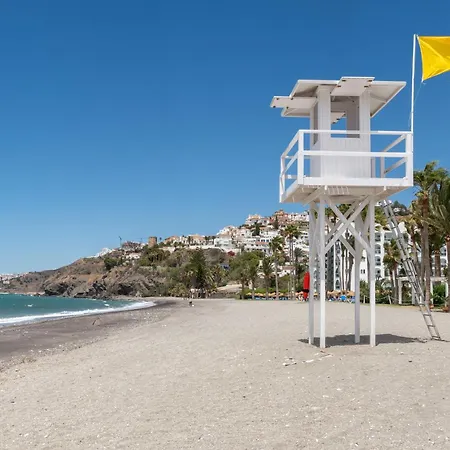 Renovated Apartment On Beachside With Pool Nerja Exterior photo