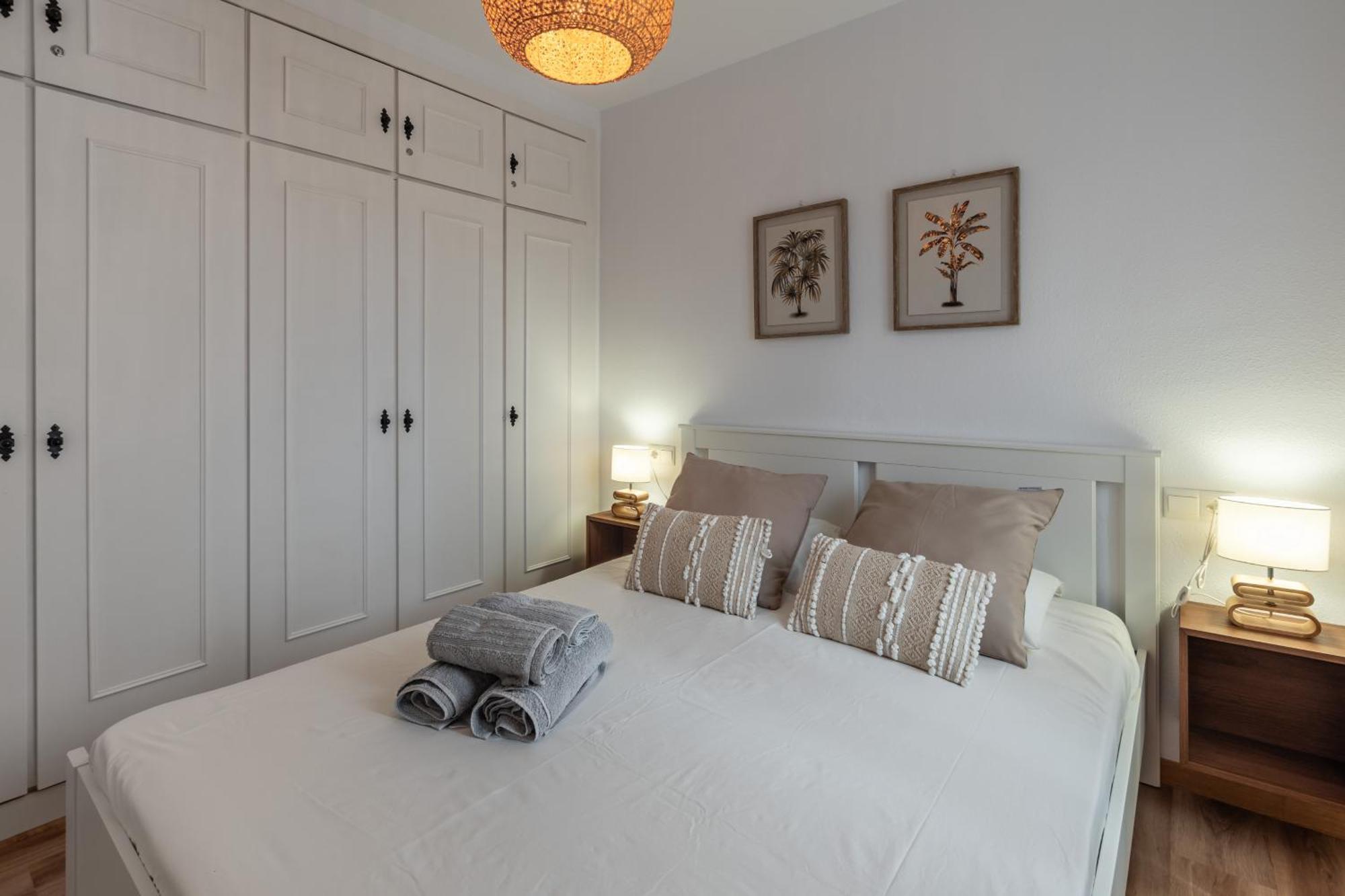 Renovated On Beachside With Pool Appartement Nerja